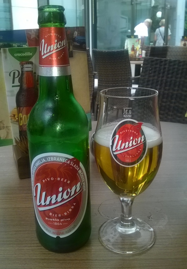 Paikallista olutta kuuluu aina maistaa, tämä Ljubljanalainen olut oli hyvää